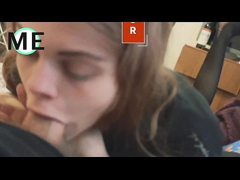 ❤️ Palo de garganta, pantalóns rasgados e tacóns rasgados agradable de coñecer ☑ Vídeo de puta na pornografía gl.camporner.top ﹏